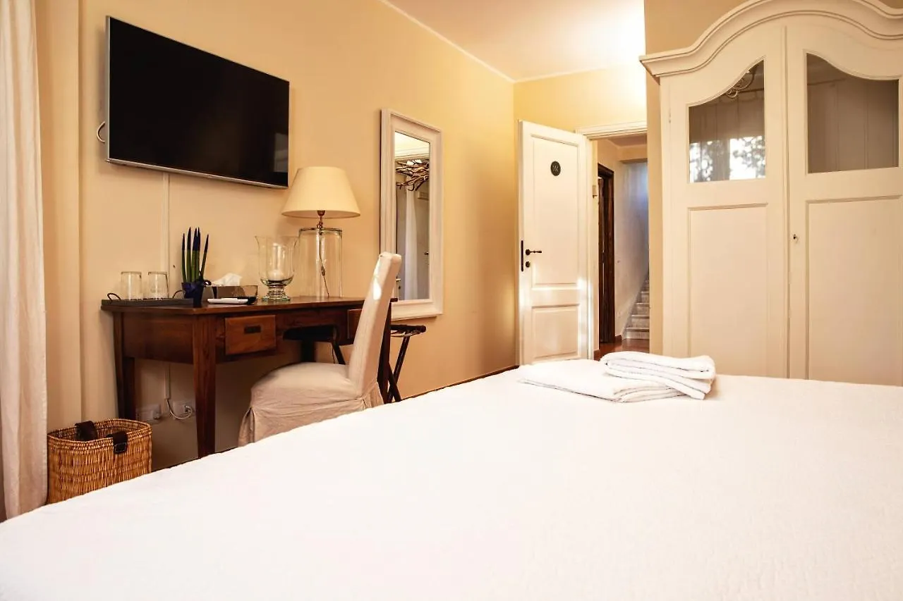 Hotel DaLù Dorgali 0*,  Italien
